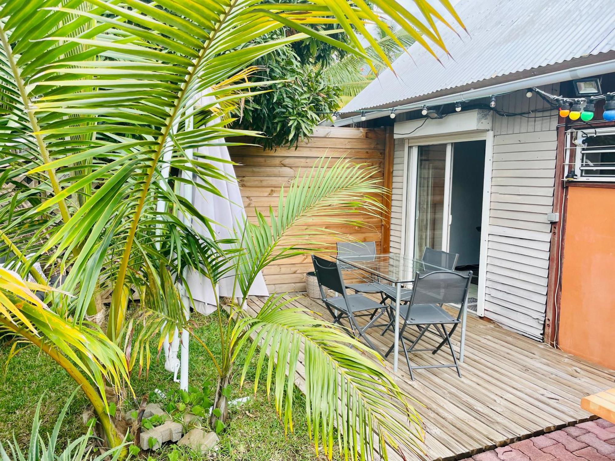 Lagon, Plage & Detente A 拉萨尔勒班 外观 照片
